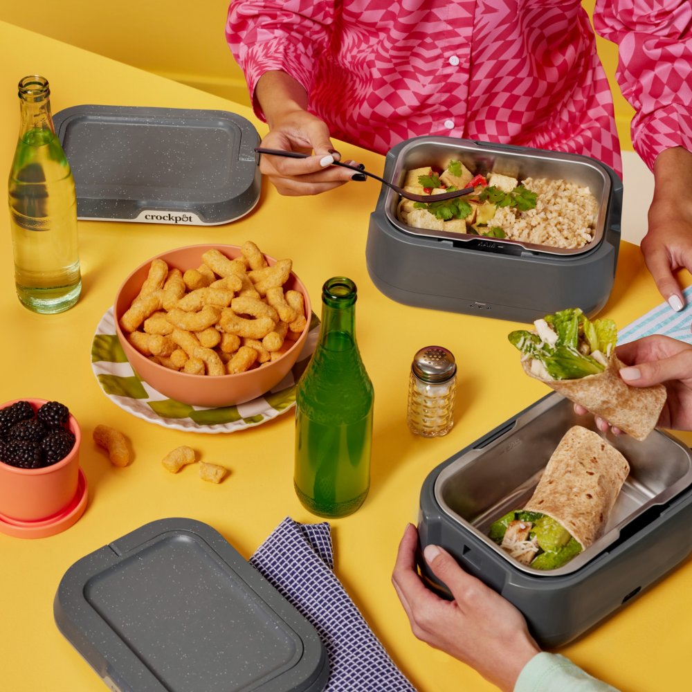 crock-pot-go-portable-food-warmer-electric-lunch-box-with-detachable-cord-m9 DC-39029-Crockpot_CPGO-ATF03-nogfx