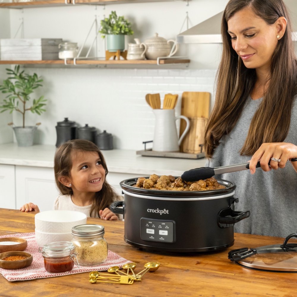 crock-pot-one-touch-control-6-quart-cook-and-carry-slow-cooker-matte-black-q7 Resized_2125185-3
